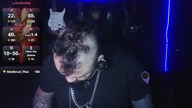 Snapshot of darkclothes chatting on November 30, 2025, 6:58 am darkclothes online show from November 30, 2025, 6:58 am