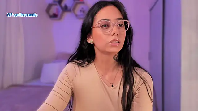 Aleja24Evans online show from October 2, 2025, 12:25 am