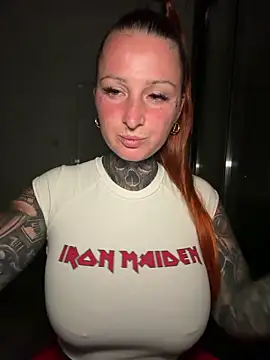 Snapshot of Inked_lorena chatting on February 15, 2026, 10:09 pm Inked lorena online show from February 15, 2026, 10:09 pm