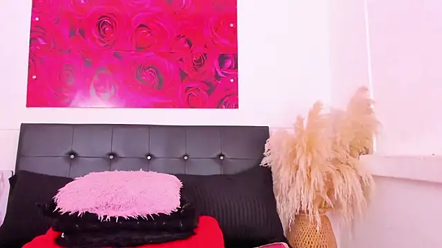 Snapshot of Adams_Cloe chatting on April 10, 2026, 10:33 am Adams Cloe online show from April 10, 2026, 10:33 am