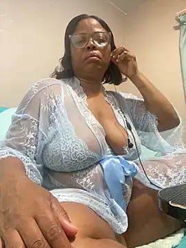 Nomthie online show from February 28, 2026, 4:23 am