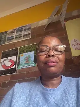 Nomthie online show from March 21, 2026, 8:30 am