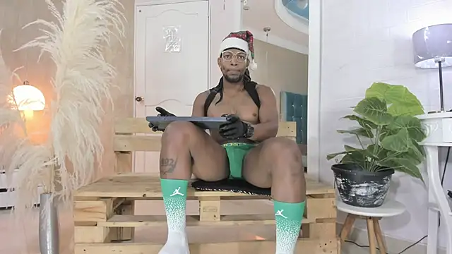 RicoBrown777  online show from November 8, 2025, 4:27 am