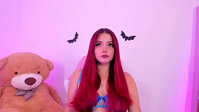 Snapshot of misspaulinaa chatting on October 11, 2025, 10:55 pm misspaulinaa online show from October 11, 2025, 10:55 pm