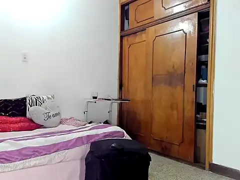 Snapshot of Genesisklart chatting on April 9, 2026, 6:14 pm Genesisklart online show from April 9, 2026, 6:14 pm