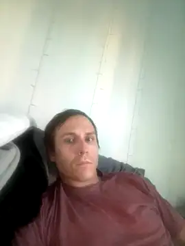 Snapshot of Lambo1991 chatting on October 28, 2025, 11:47 pm Lambo1991 online show from October 28, 2025, 11:47 pm