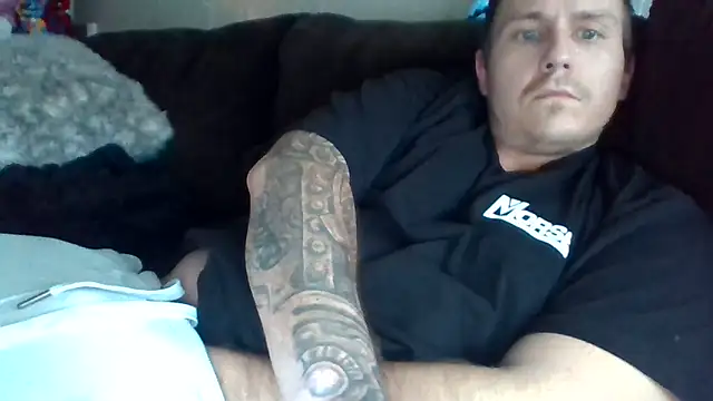 Snapshot of Lambo1991 chatting on February 28, 2026, 7:46 pm Lambo1991 online show from February 28, 2026, 7:46 pm