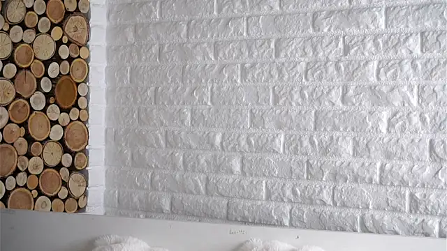 Snapshot of LowOncoming chatting on September 22, 2025, 1:44 am LowOncoming online show from September 22, 2025, 1:44 am