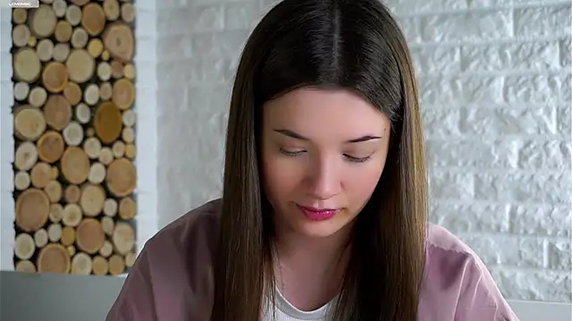 Snapshot of LowOncoming chatting on November 27, 2025, 2:12 am LowOncoming online show from November 27, 2025, 2:12 am