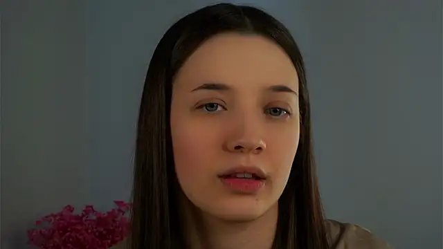 Snapshot of LowOncoming chatting on February 18, 2025, 8:38 am LowOncoming online show from February 18, 2025, 8:38 am