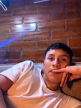 pipeynick online show from October 17, 2025, 1:20 am