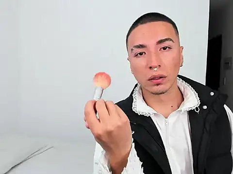 sweet boys xx online show from November 9, 2025, 12:25 am