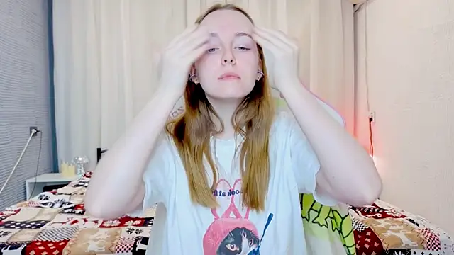 Wild  flowers online show from December 1, 2025, 2:29 pm