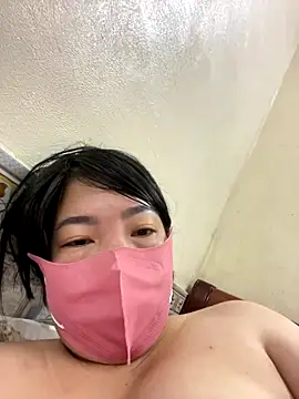 Snapshot of Hachi_Sweetbabie_ chatting on October 1, 2025, 11:08 pm Hachi Sweetbabie online show from October 1, 2025, 11:08 pm