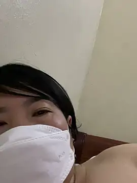 Snapshot of Hachi_Sweetbabie_ chatting on March 16, 2025, 8:32 am Hachi Sweetbabie online show from March 16, 2025, 8:32 am