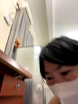 Hachi Sweetbabie  online show from October 23, 2025, 10:30 pm