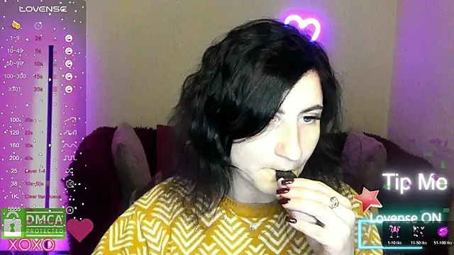 Muse kitty jenia online show from November 18, 2025, 6:22 pm