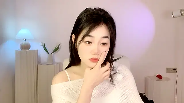 cloud8822 online show from January 21, 2025, 2:15 pm