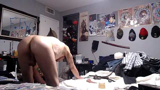 Snapshot of eavestease1 chatting on March 12, 2026, 6:28 am eavestease1 online show from March 12, 2026, 6:28 am