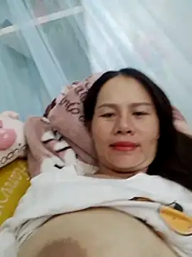 Snapshot of Baby-ladyass20 chatting on December 15, 2025, 3:23 am Baby-ladyass20 online show from December 15, 2025, 3:23 am