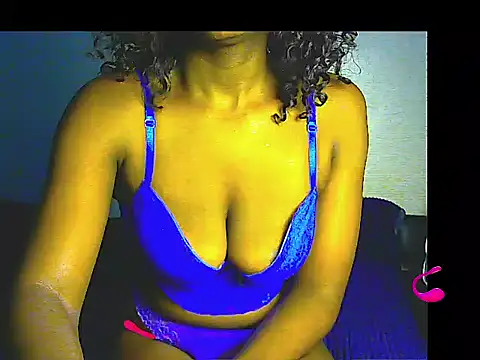 Snapshot of lilylovexx chatting on May 28, 2026, 3:36 am lilylovexx online show from May 28, 2026, 3:36 am