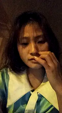 Snapshot of trieungoclnt chatting on January 9, 2025, 4:39 pm trieungoclnt online show from January 9, 2025, 4:39 pm