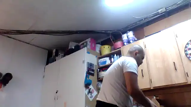 Snapshot of JooveyRose chatting on March 2, 2025, 6:27 am JooveyRose online show from March 2, 2025, 6:27 am