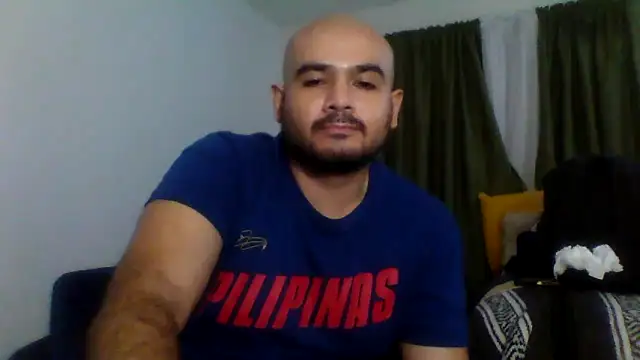 Snapshot of JooveyRose chatting on November 17, 2025, 2:15 am JooveyRose online show from November 17, 2025, 2:15 am