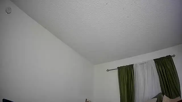 Snapshot of JooveyRose chatting on September 18, 2025, 1:30 am JooveyRose online show from September 18, 2025, 1:30 am