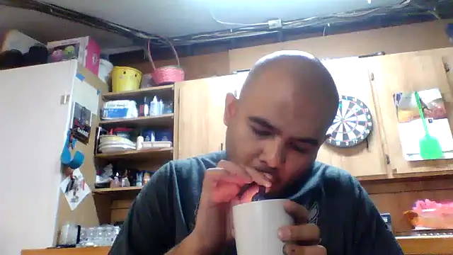 Snapshot of JooveyRose chatting on March 18, 2025, 5:02 am JooveyRose online show from March 18, 2025, 5:02 am