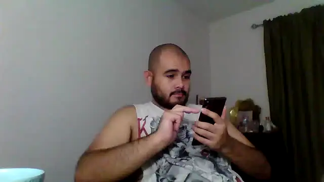 Snapshot of JooveyRose chatting on October 26, 2025, 3:40 am JooveyRose online show from October 26, 2025, 3:40 am