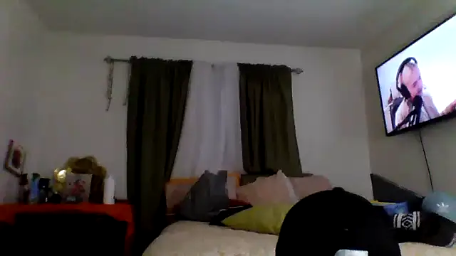 Snapshot of JooveyRose chatting on September 24, 2025, 1:24 am JooveyRose online show from September 24, 2025, 1:24 am