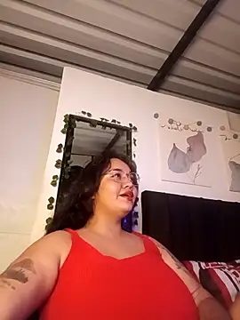 Snapshot of Alezapark chatting on April 22, 2026, 2:07 am Alezapark online show from April 22, 2026, 2:07 am