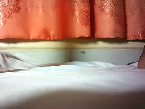 Snapshot of mumbi91 chatting on February 24, 2026, 12:11 am mumbi91 online show from February 24, 2026, 12:11 am