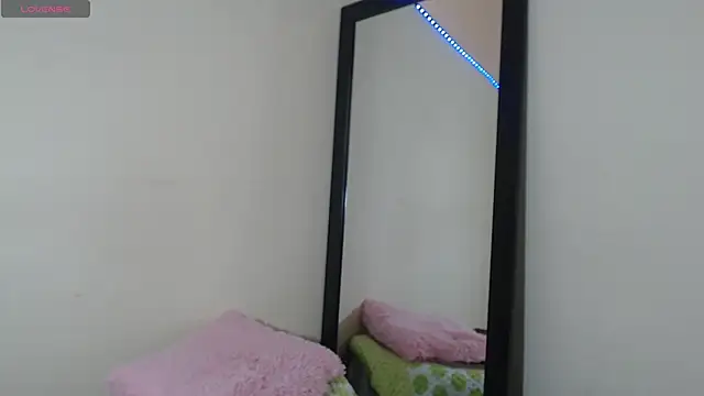 Snapshot of Lukas_strong chatting on November 22, 2025, 2:05 pm Lukas strong online show from November 22, 2025, 2:05 pm