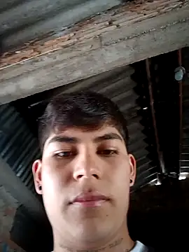 Snapshot of Lukas_strong chatting on October 9, 2025, 1:55 pm Lukas strong online show from October 9, 2025, 1:55 pm