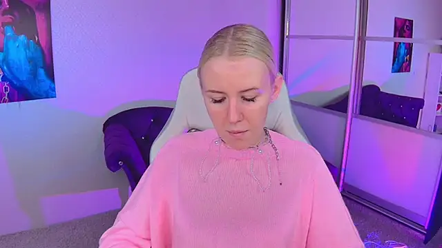 Selenatrend online show from October 12, 2025, 12:17 pm