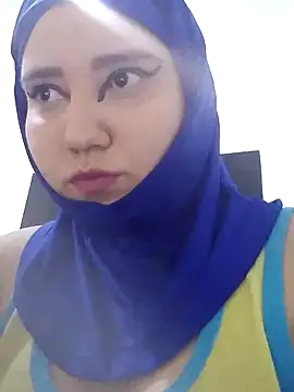 Snapshot of hannahayat chatting on May 28, 2026, 11:16 am hannahayat online show from May 28, 2026, 11:16 am