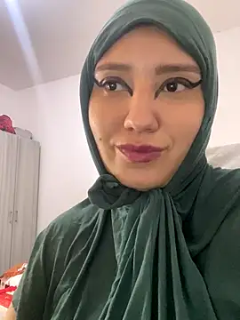 hannahayat online show from September 23, 2025, 1:07 pm