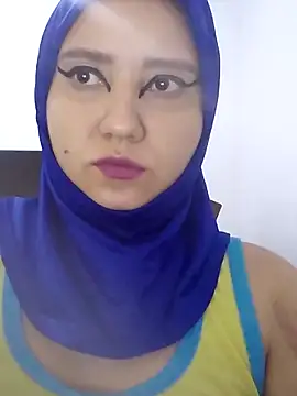 Snapshot of hannahayat chatting on May 25, 2026, 2:16 pm hannahayat online show from May 25, 2026, 2:16 pm