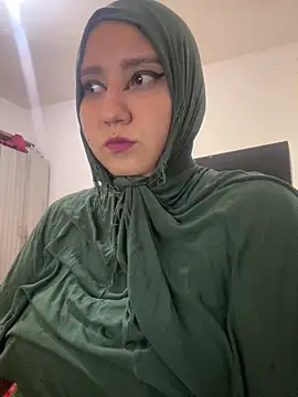 Snapshot of hannahayat chatting on March 27, 2026, 2:51 pm hannahayat online show from March 27, 2026, 2:51 pm