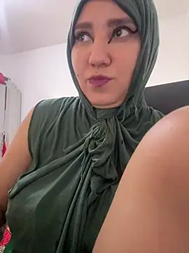 Snapshot of hannahayat chatting on March 6, 2026, 2:01 pm hannahayat online show from March 6, 2026, 2:01 pm