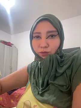 Snapshot of hannahayat chatting on April 12, 2026, 7:39 pm hannahayat online show from April 12, 2026, 7:39 pm