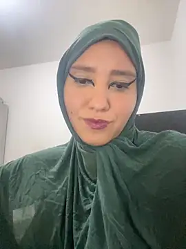 hannahayat online show from November 11, 2025, 11:20 pm