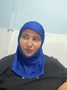 Snapshot of hannahayat chatting on July 1, 2026, 2:34 am hannahayat online show from July 1, 2026, 2:34 am