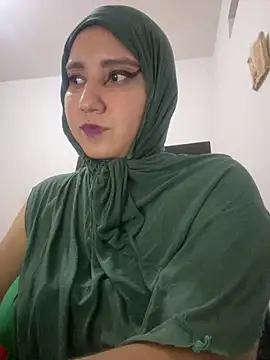 Snapshot of hannahayat chatting on March 17, 2026, 2:58 am hannahayat online show from March 17, 2026, 2:58 am