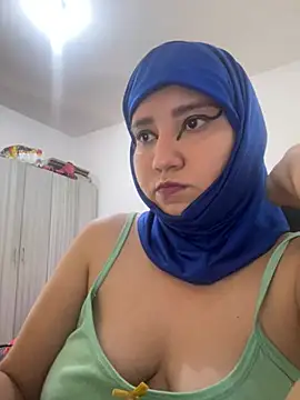 Snapshot of hannahayat chatting on May 15, 2026, 3:32 pm hannahayat online show from May 15, 2026, 3:32 pm