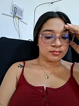Snapshot of -VICKKY chatting on May 30, 2026, 2:34 pm -VICKKY online show from May 30, 2026, 2:34 pm