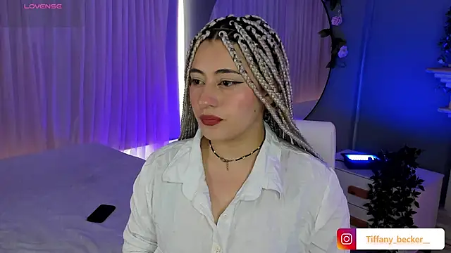 Snapshot of tiffany_becker chatting on April 1, 2026, 1:01 pm tiffany becker online show from April 1, 2026, 1:01 pm