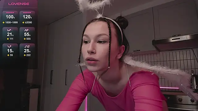 Snapshot of Anny_Limis chatting on February 14, 2025, 3:54 am Anny Limis online show from February 14, 2025, 3:54 am